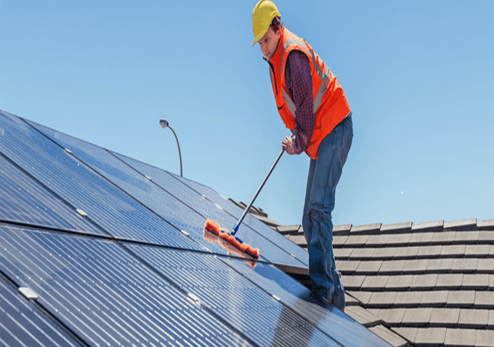 limpeza de placa solar manutenção de energia solar