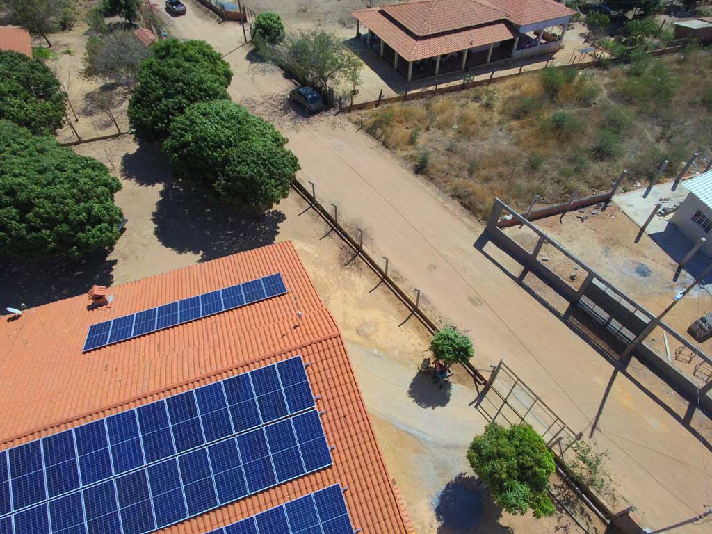 instalacao-de-modulos-para-energia-solar